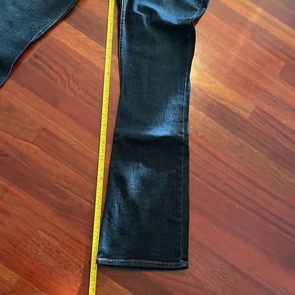 Womens 13 long 524 Levi’s too superlow boot cut jeans dark (actually 35 x 33.5) - Picture 3 of 7
